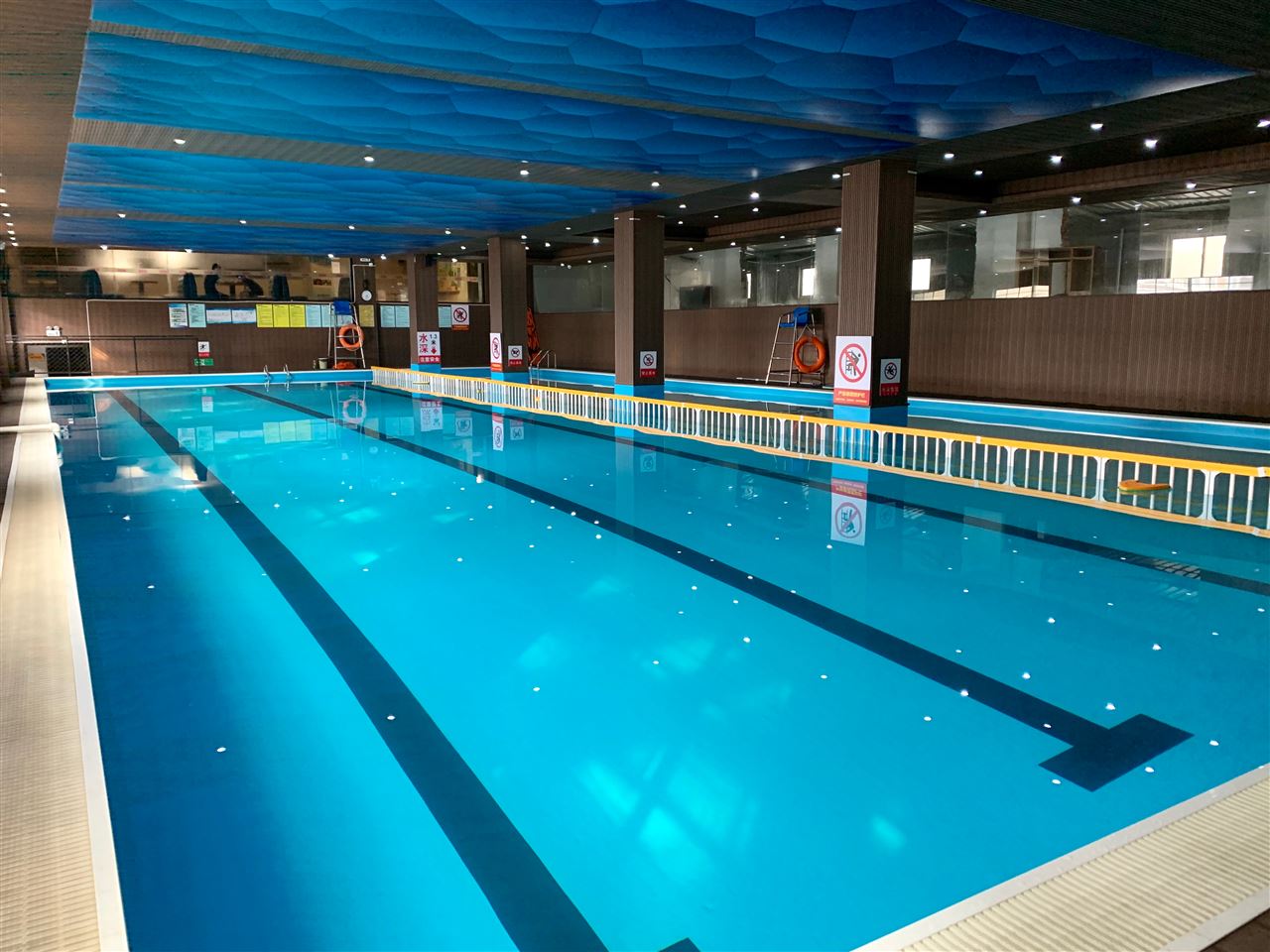 “智慧衛監(jian)”綜合監管泳池(chí)項目